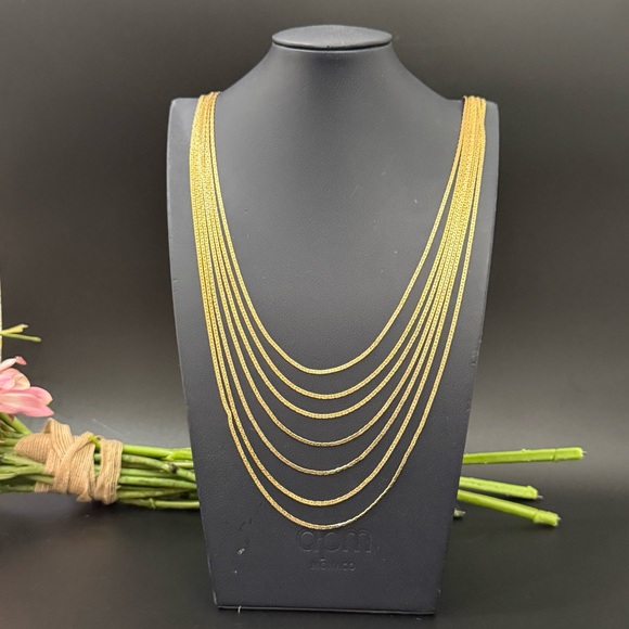 Vintage MONET 7-Strand Multi Strand Gold Tone Chain Cascading Graduated Necklace - Picture 1 of 14